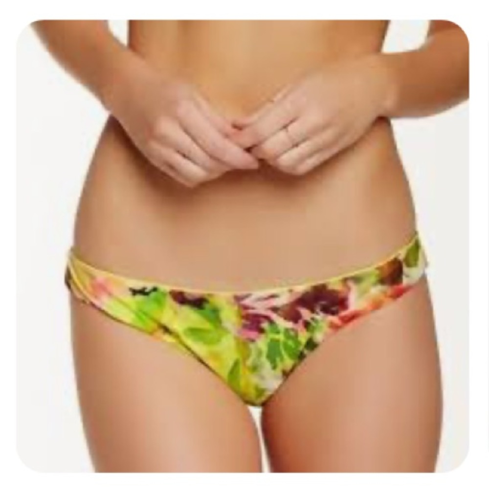 Beach Bunny Tropical Oasis Reversible Bikini Bottoms NWT Size Large